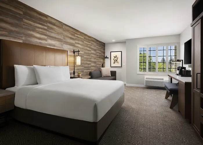 Cheap hotel: Napa Winery Inn